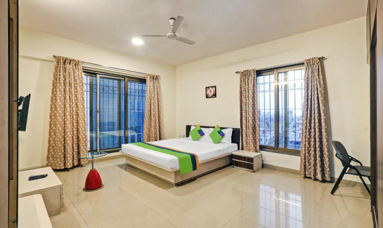 Treebo Trend Bandra Apartments 뭄바이 외부 사진