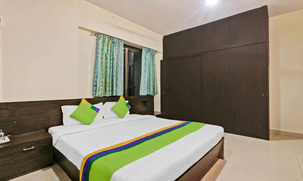 Treebo Trend Bandra Apartments 뭄바이 외부 사진