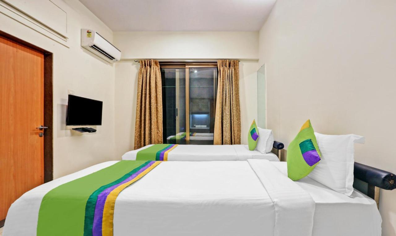 Treebo Trend Bandra Apartments 뭄바이 외부 사진