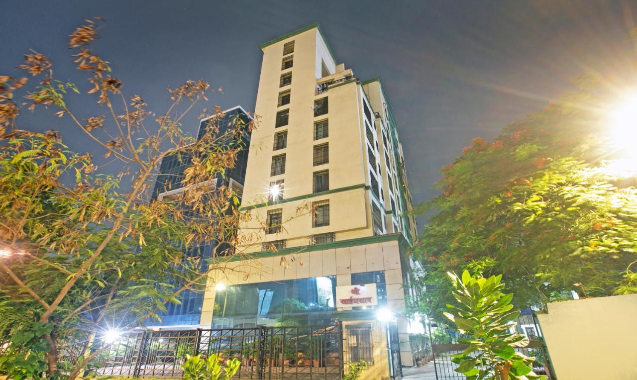 Treebo Trend Bandra Apartments 뭄바이 외부 사진