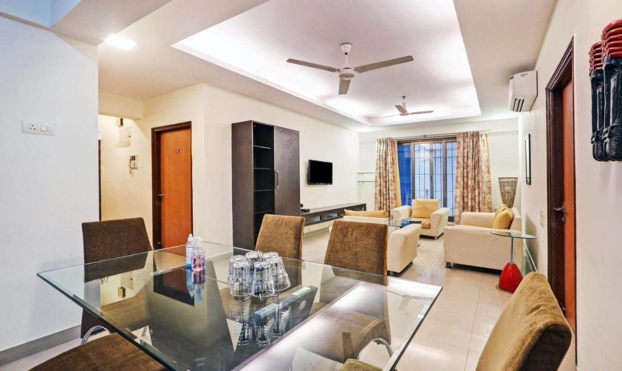 Treebo Trend Bandra Apartments 뭄바이 외부 사진