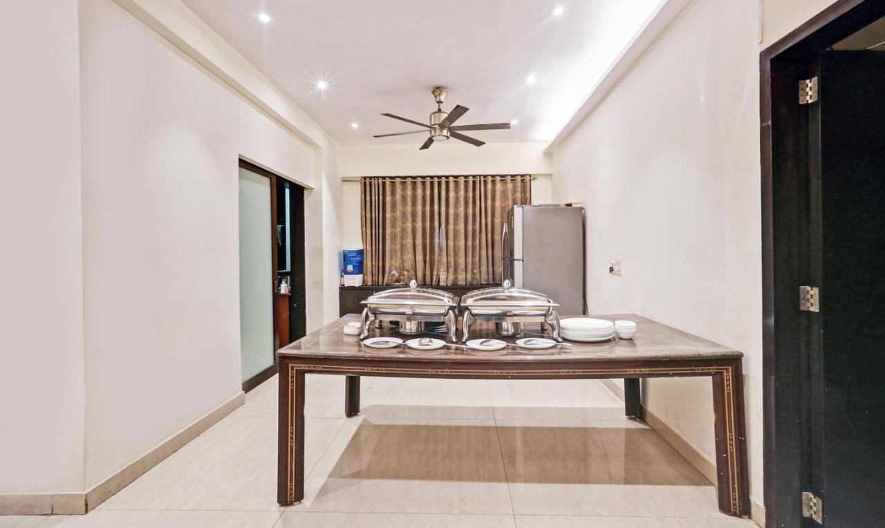 Treebo Trend Bandra Apartments 뭄바이 외부 사진