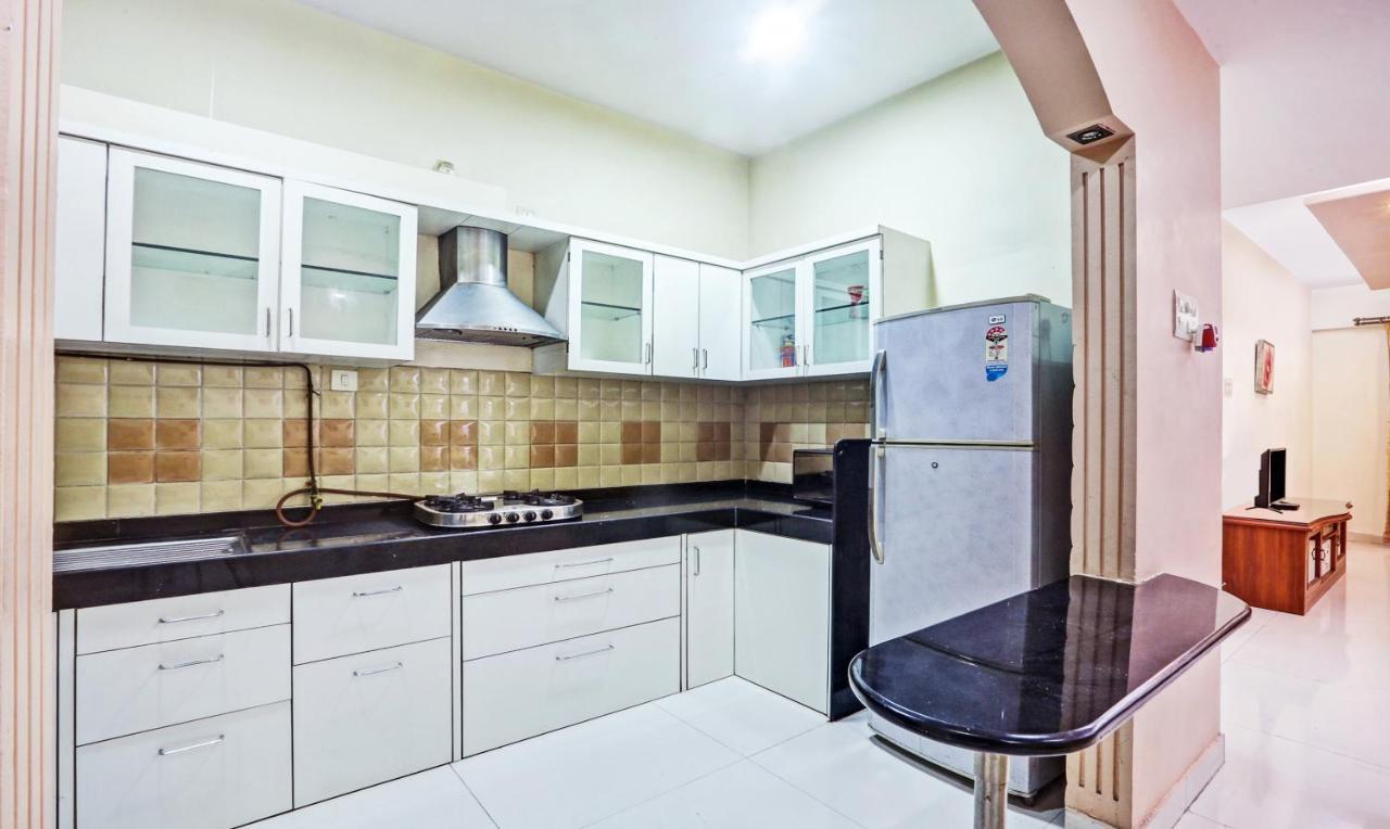 Treebo Trend Bandra Apartments 뭄바이 외부 사진