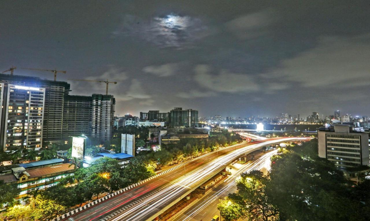 Treebo Trend Bandra Apartments 뭄바이 외부 사진