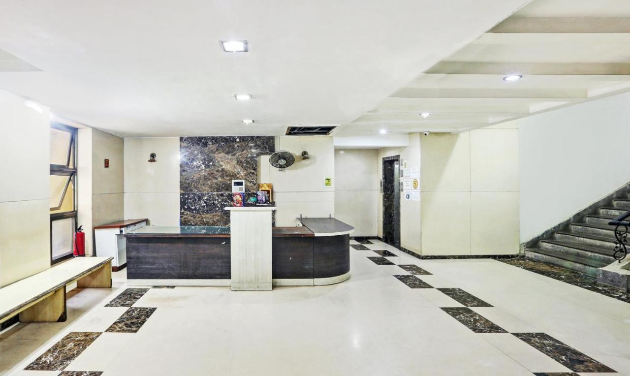 Treebo Trend Bandra Apartments 뭄바이 외부 사진
